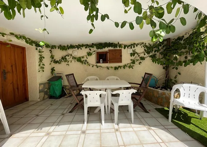 Camelia Villa
